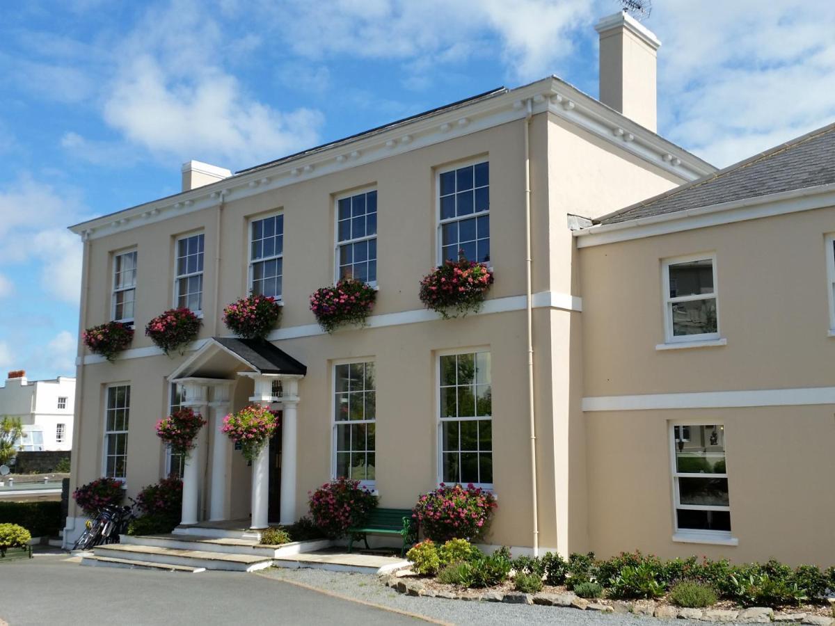 The Albany Apartments Saint Peter Port Екстериор снимка