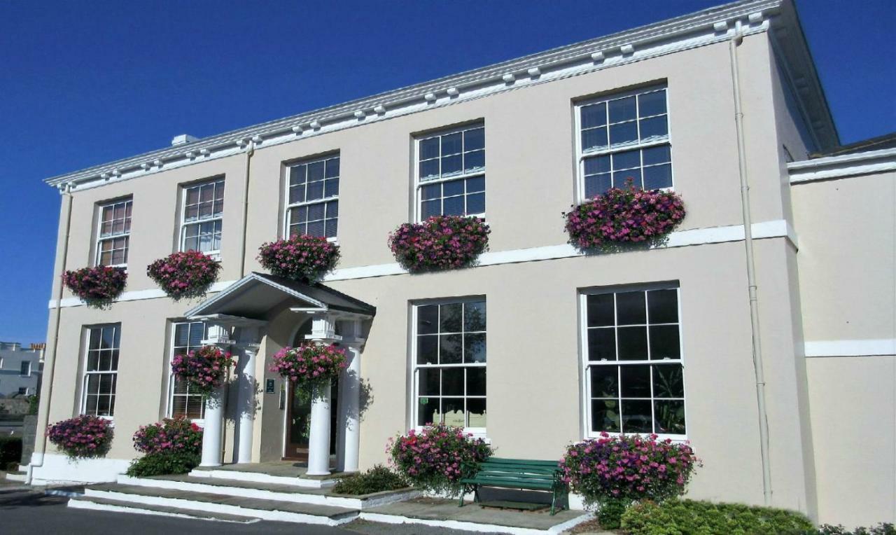 The Albany Apartments Saint Peter Port Екстериор снимка